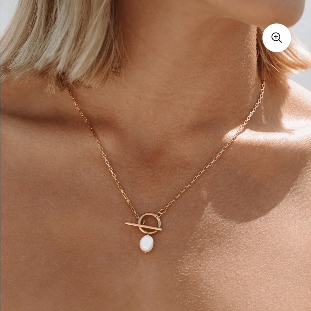 Atolea La Isla necklace